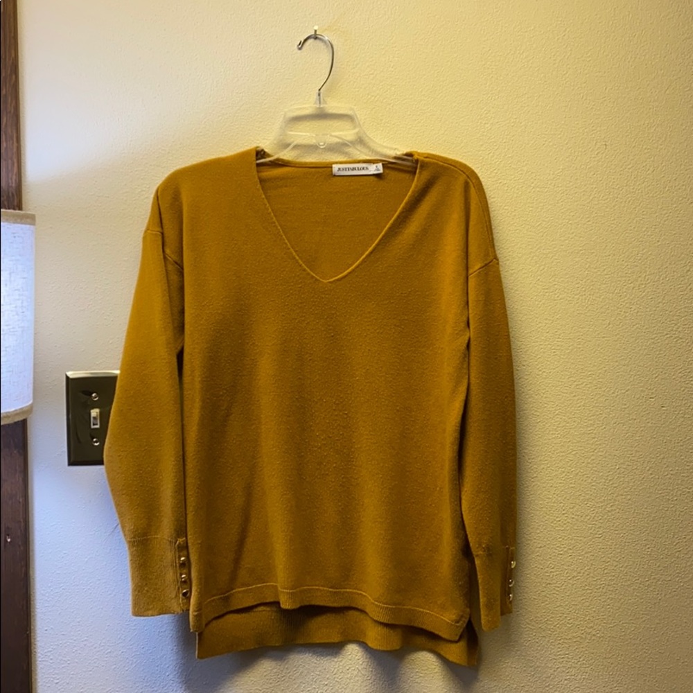 Mustard v neck sweater